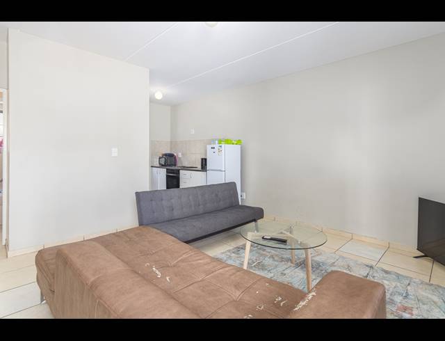 2 BEDROOM APARTMENT FOR SALE IN PARKLANDS